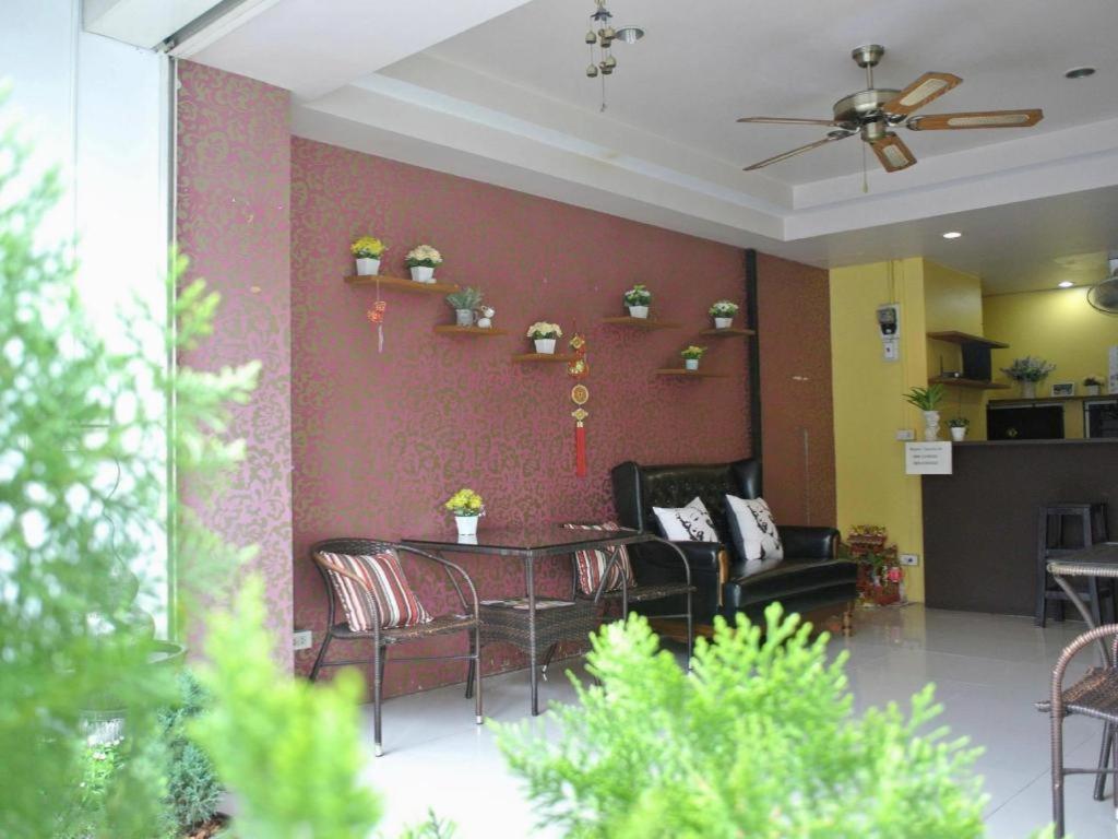 Machima House Hotel Phuket Buitenkant foto